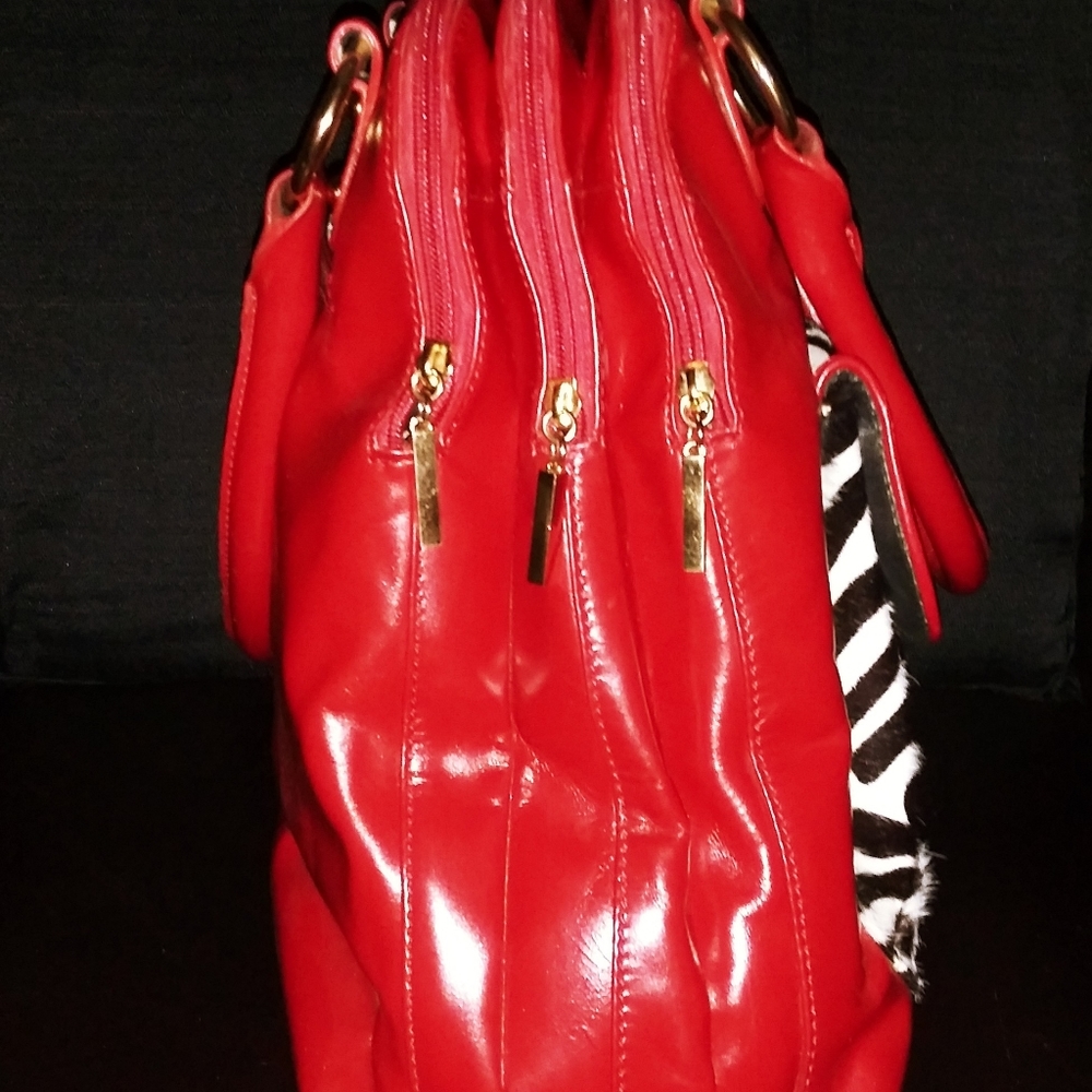 LG handbag - Picture 8 of 12